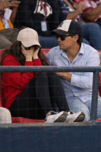 Esto es lo que sabemos de la pareja del estadio